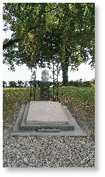 ドラ・ペヤチェヴィッチのお墓